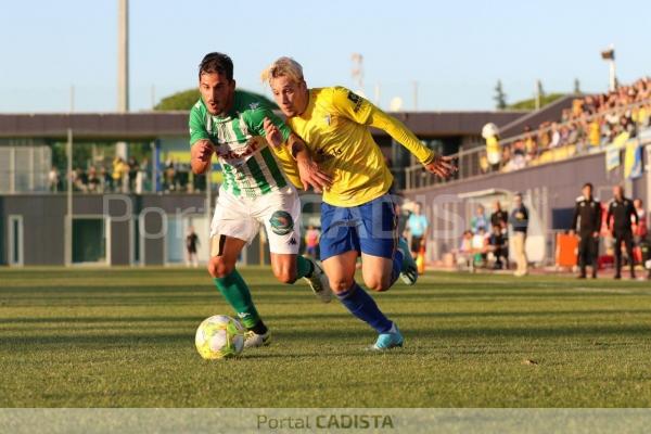 Cádiz B y Atco. Sanluqueño hoy en El Rosal / Trekant Media