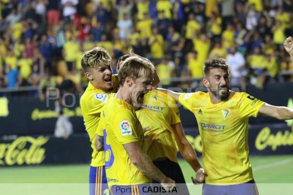 Cádiz CF / Trekant Media