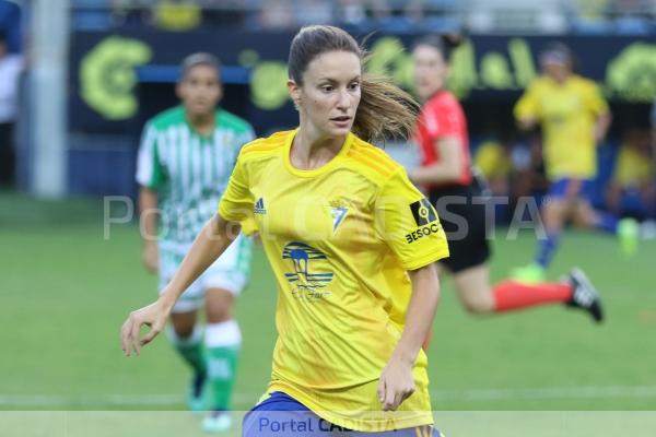 Cádiz CF Femenino / Trekant Media