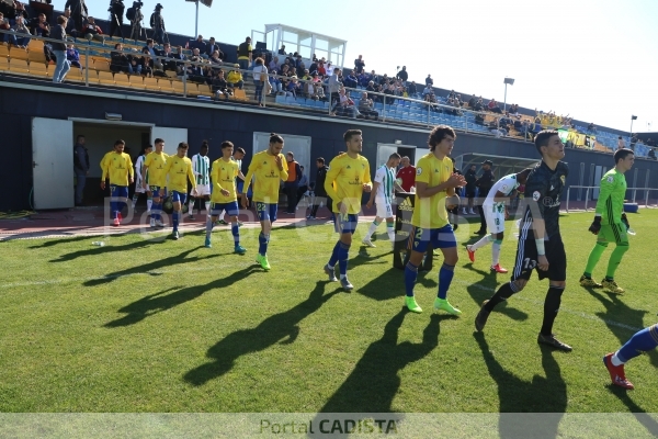 Cádiz CF B / Trekant Media