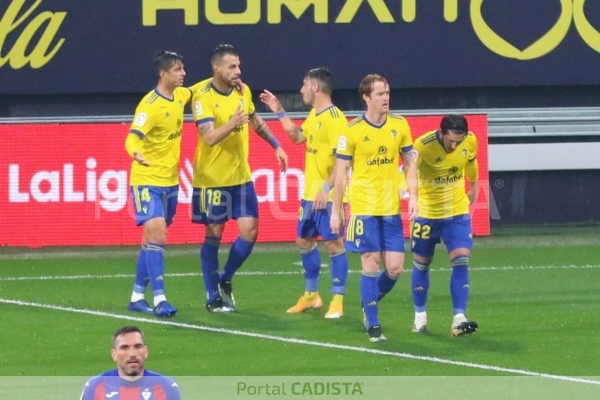 Cádiz CF / Trekant Media