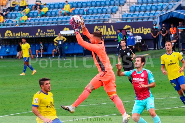 Cádiz y Villarreal / Trekant Media