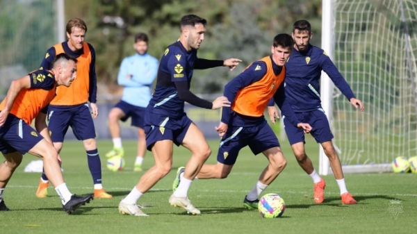 662x372c 20133819entrenamiento cadiz 67 copy